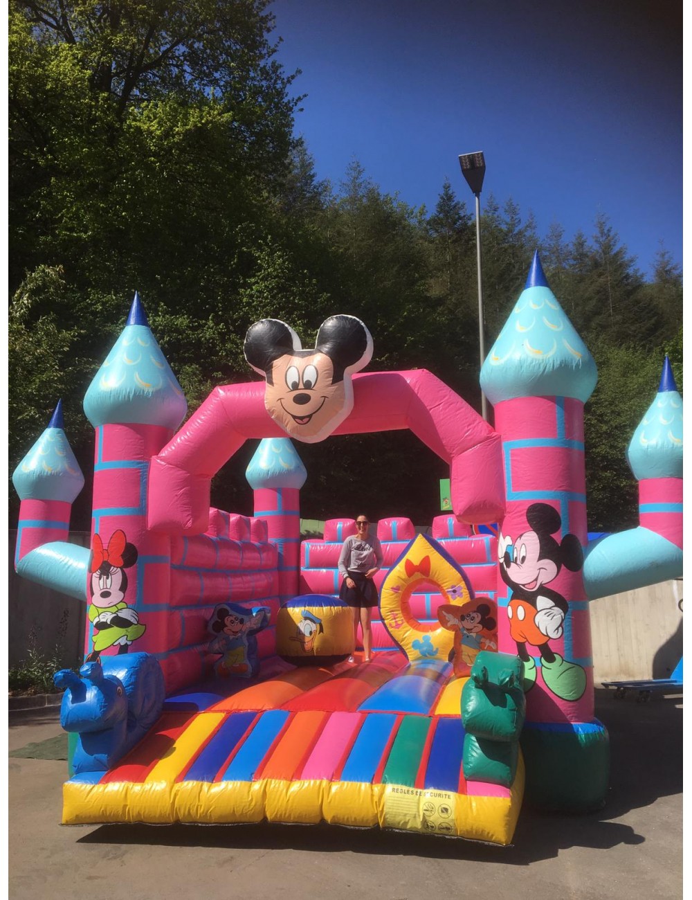 Château gonflable Mickey